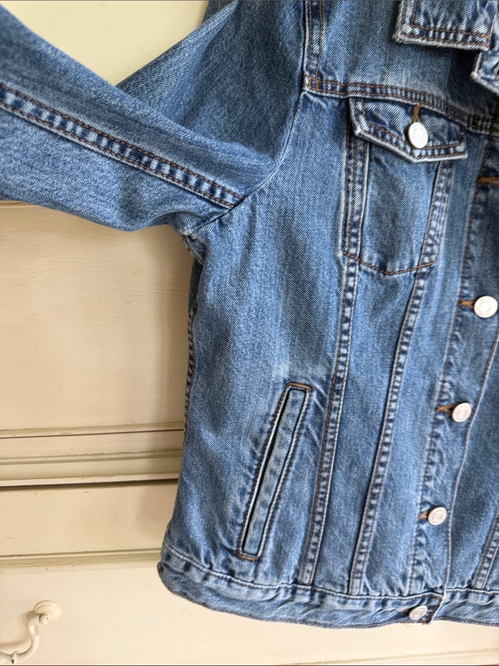 Banana Republic Medium Blue Denim Jacket for Women - Picture 4 of 11